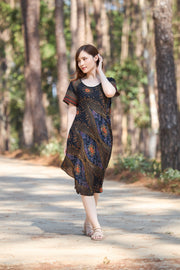Black Flower Eye Dress with Sleeves and Two Pockets